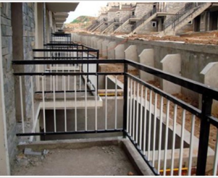 思茅小區(qū)陽臺護(hù)欄