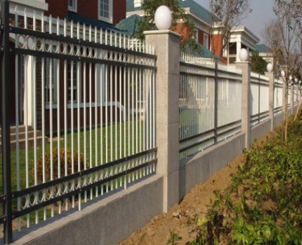 思茅小區(qū)圍欄客戶見證