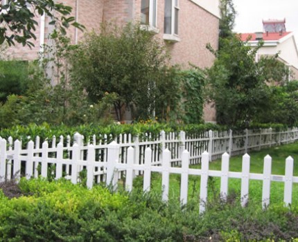 思茅小區(qū)PVC護(hù)欄